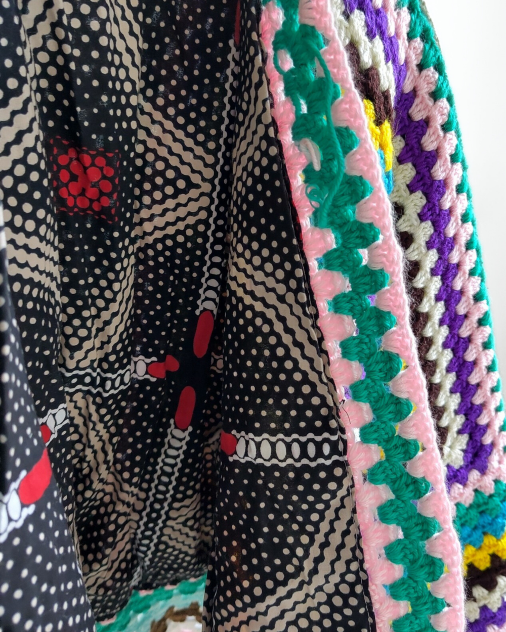 Firefly Glow Kimono - retro & silk