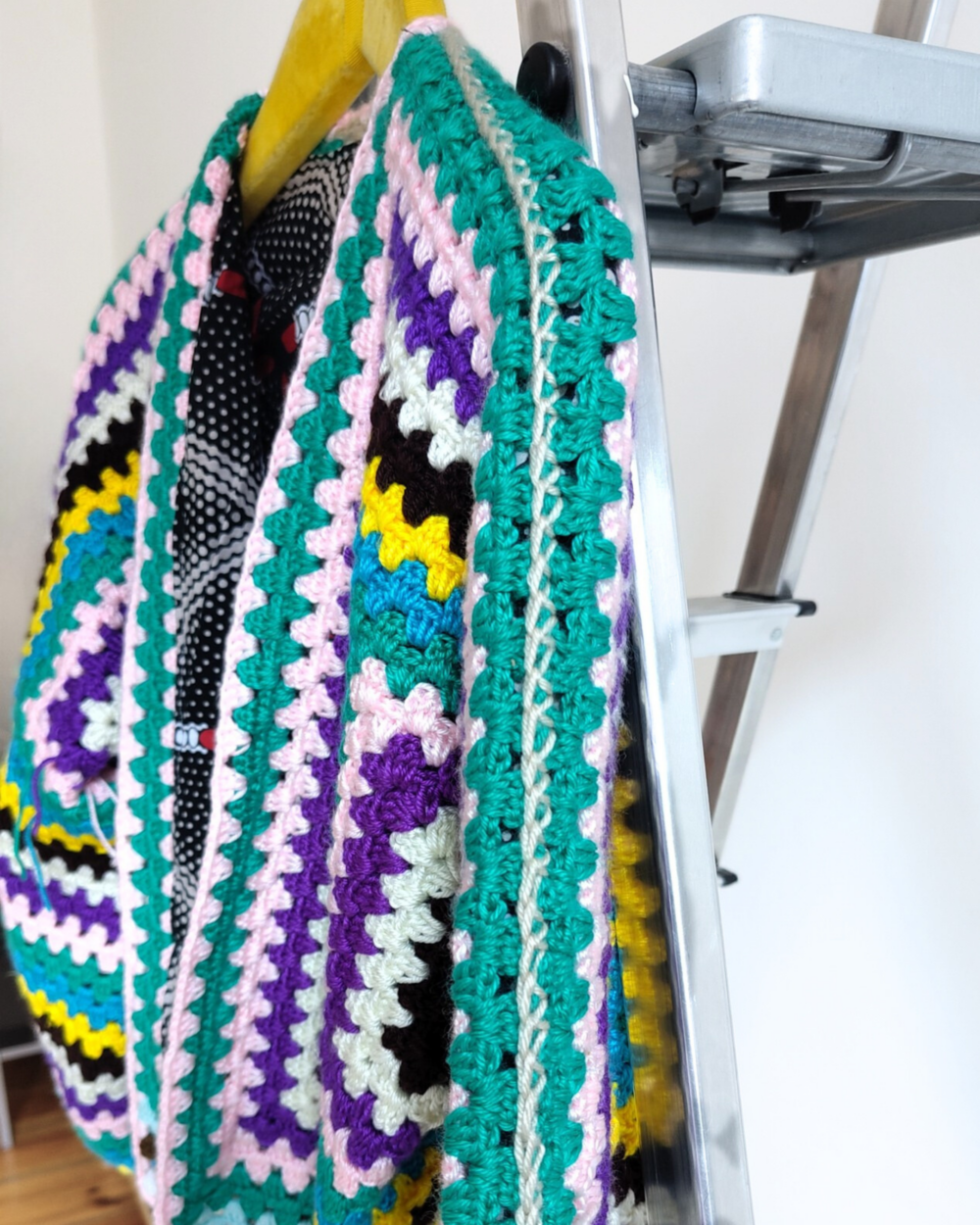 Firefly Glow Kimono - retro & silk