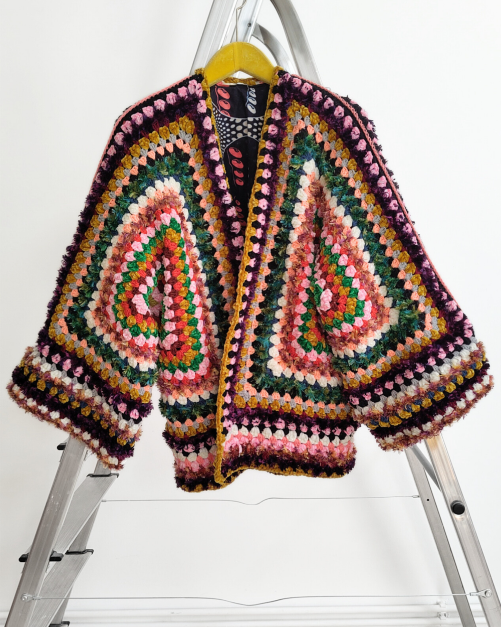 wildcat-independent-kimono-fluffy-and-flashy_front-closed Wildcat Independent Kimono - wild & cozy